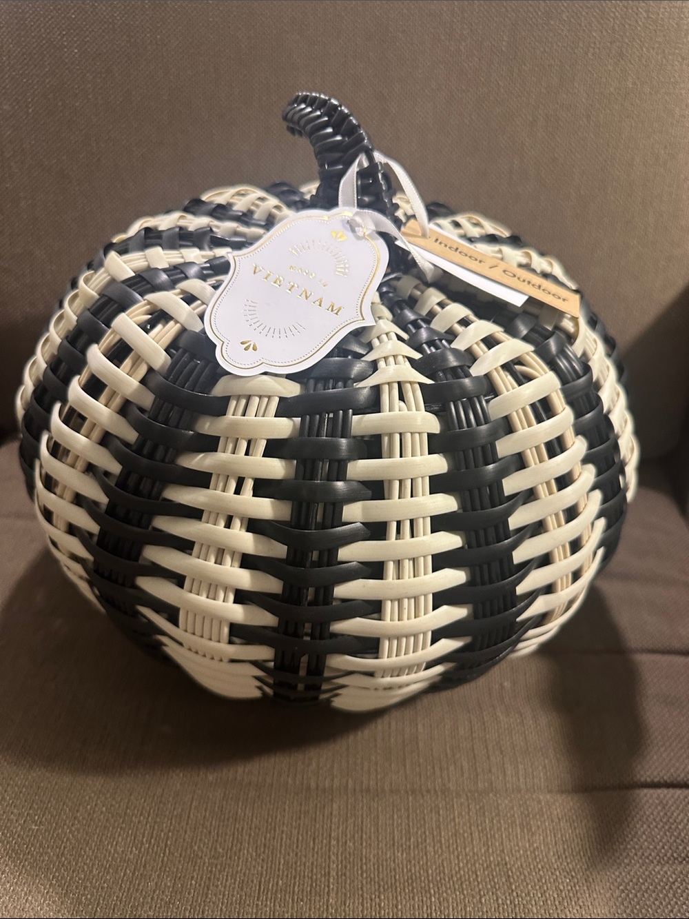Halloween black -and-white rattan woven pumpkin from Vietnam